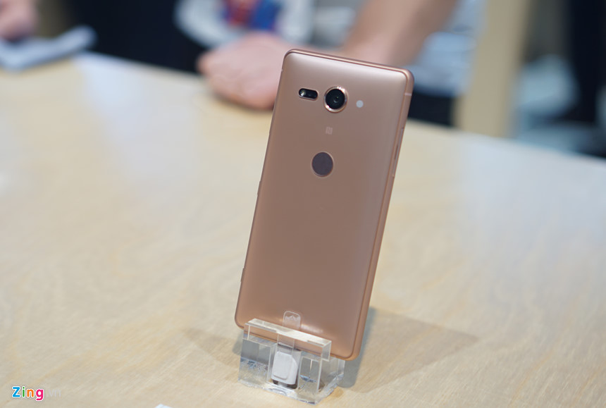 Ảnh thực tế Xperia XZ2: Sony đã thay đổi